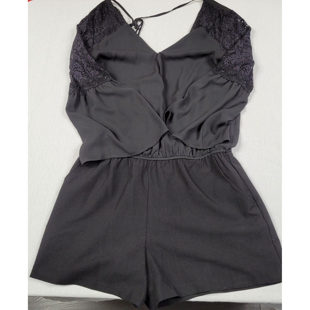 BCX Black Long-Sleeve Lace Shorts Romper Women's Size L